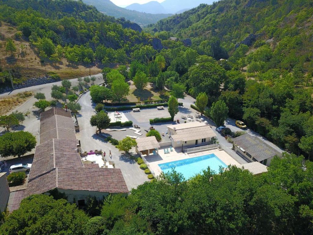 Camping Le Chambron Condorcet Exteriér fotografie