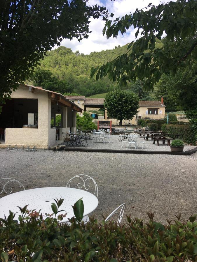 Camping Le Chambron Condorcet Exteriér fotografie